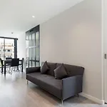 Apartment Vibe By Olala Homes